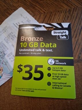 Straight Talk Bronze 10 GB Data $35 Prepaid Card - Green/Black
